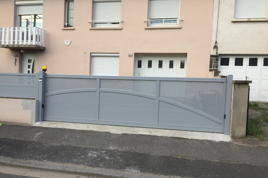 fabricant portail coulissant arc cintré