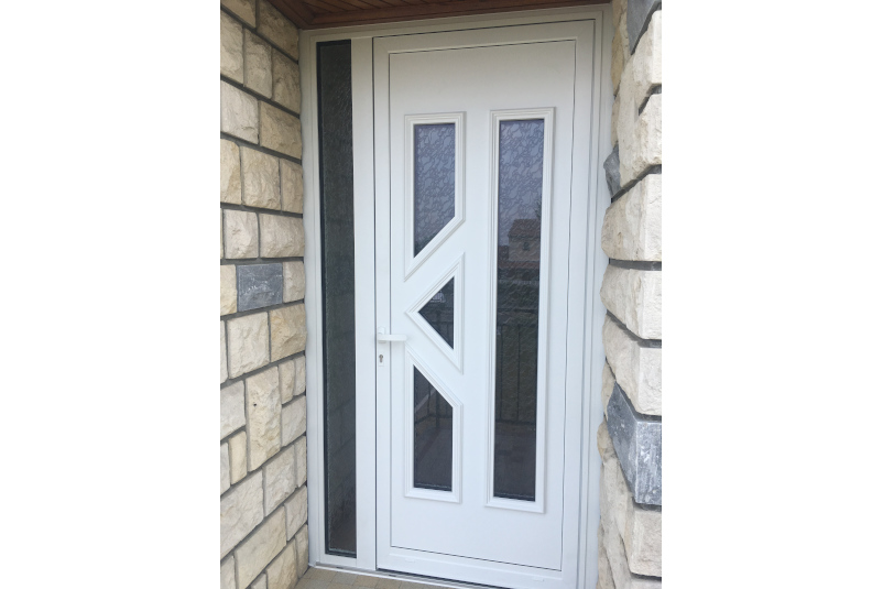 Porte d'entrée tierce moulurée Saulzet