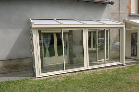 Fabricant Riom Puy-de-Dôme Sas d'entrée
